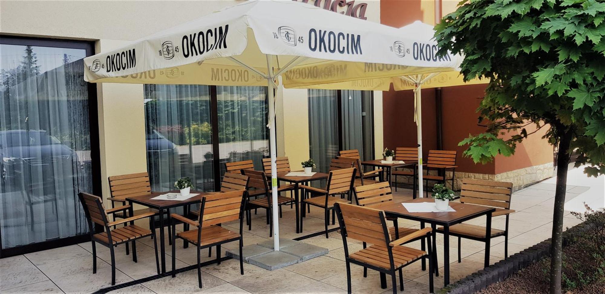 Hotel Azalia & Spa Niepołomice Exteriör bild